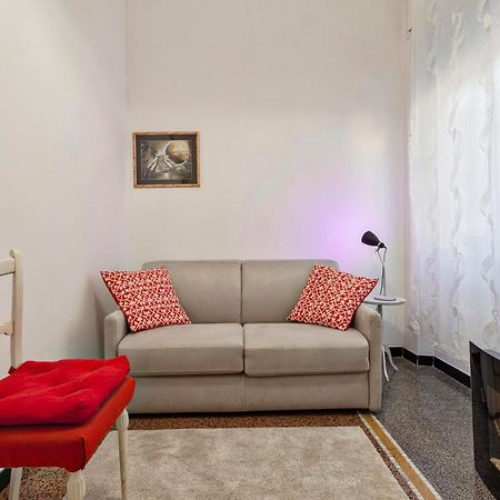 Appartement Fantastic House Near The Station Free Parking à Gênes Extérieur photo