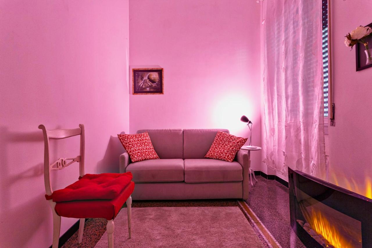 Appartement Fantastic House Near The Station Free Parking à Gênes Extérieur photo
