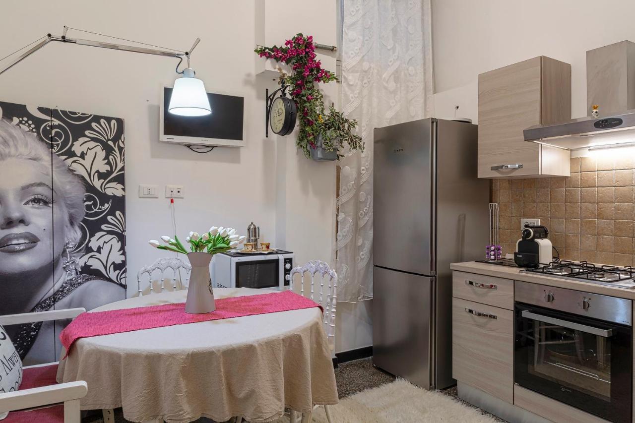 Appartement Fantastic House Near The Station Free Parking à Gênes Extérieur photo