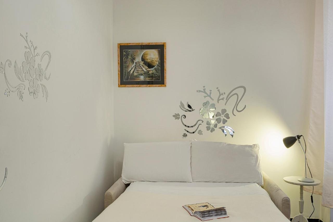 Appartement Fantastic House Near The Station Free Parking à Gênes Extérieur photo